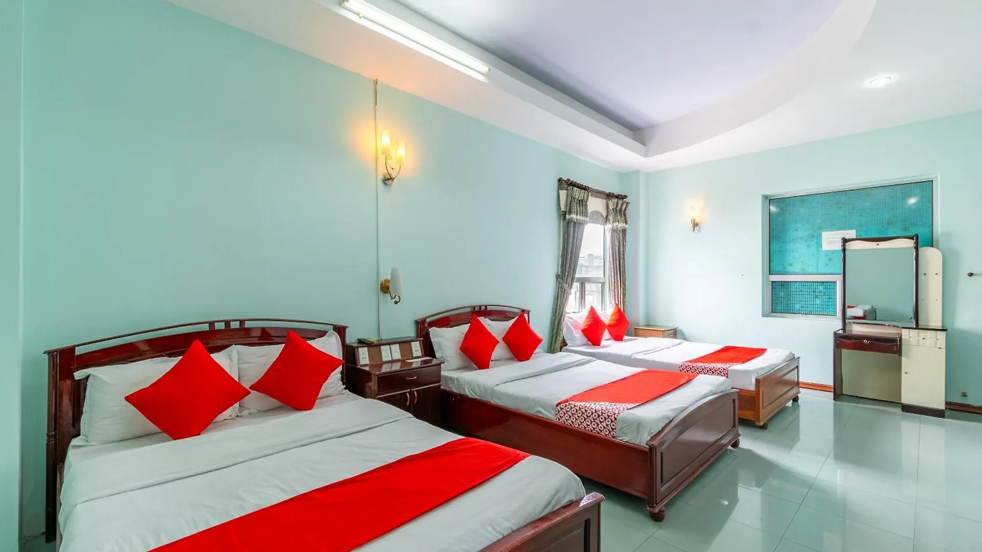 Super Oyo 266 Golden Gate Hotel Da Nang