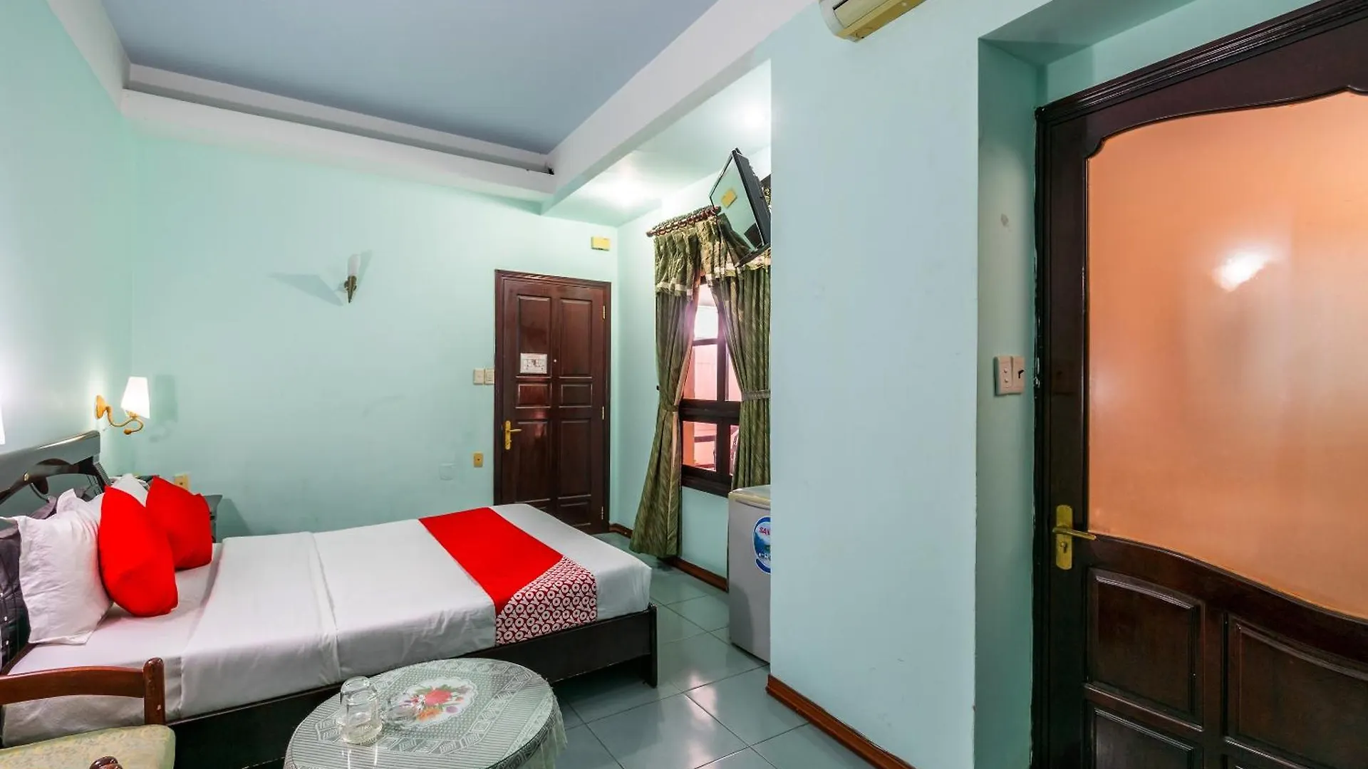 Super Oyo 266 Golden Gate Hotel Da Nang